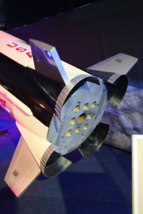 img_9653 saturn v steva evese w